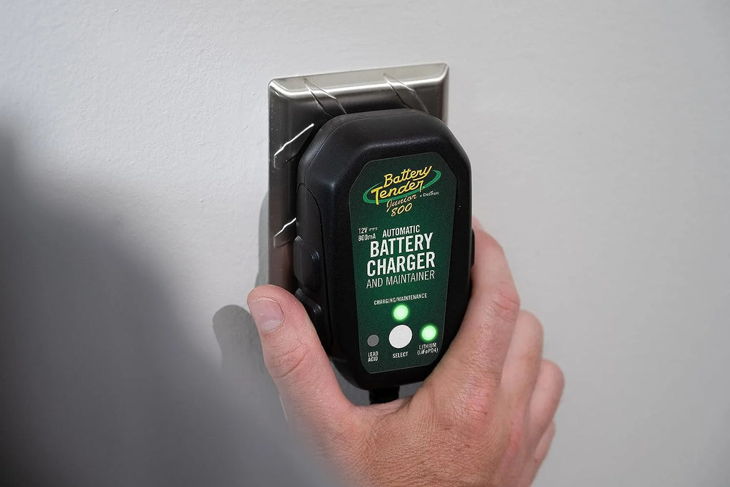 12V 800mA Battery Charger and Maintainer A234