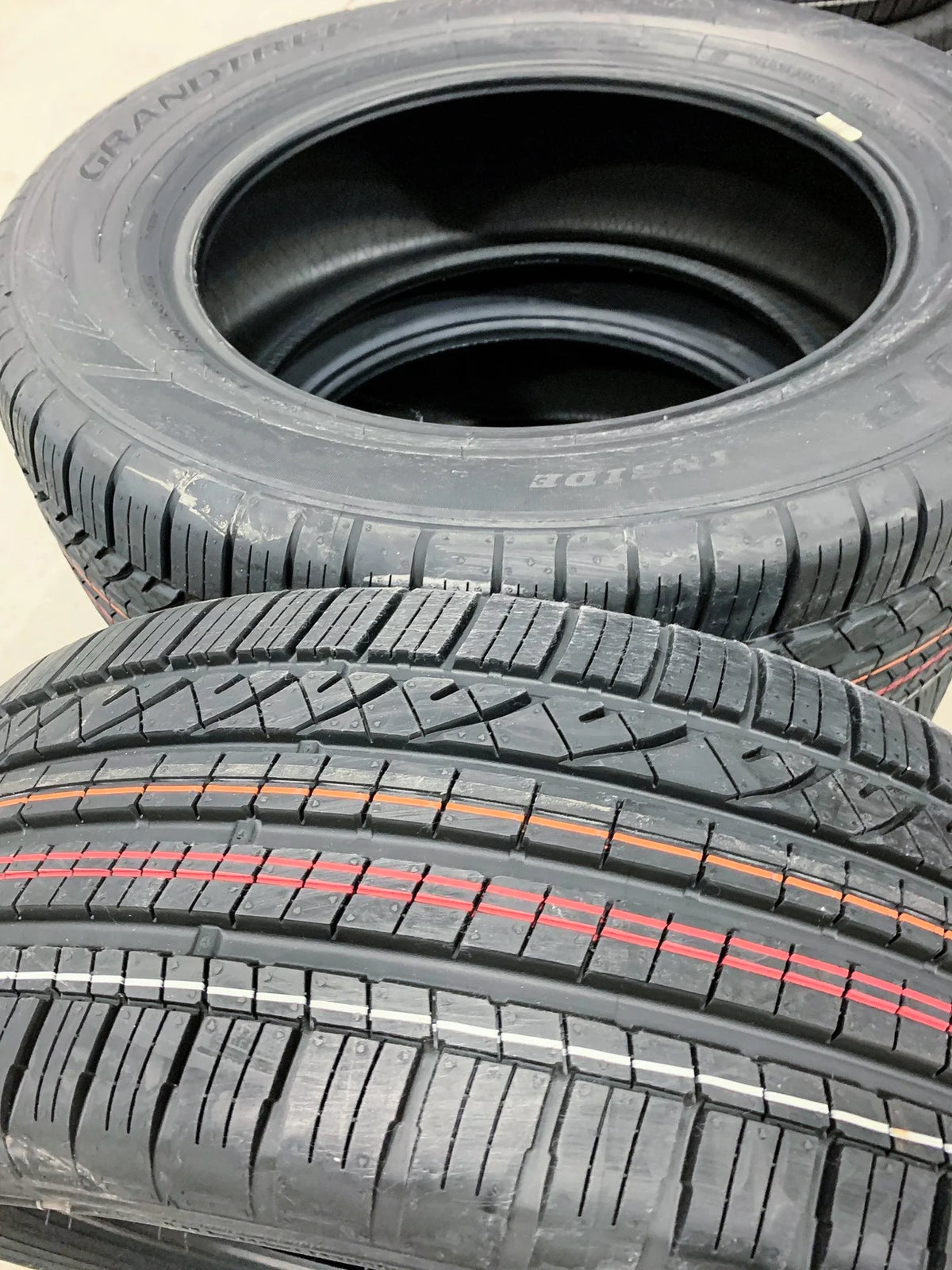 255/50R19 107H BSW Tire X30437