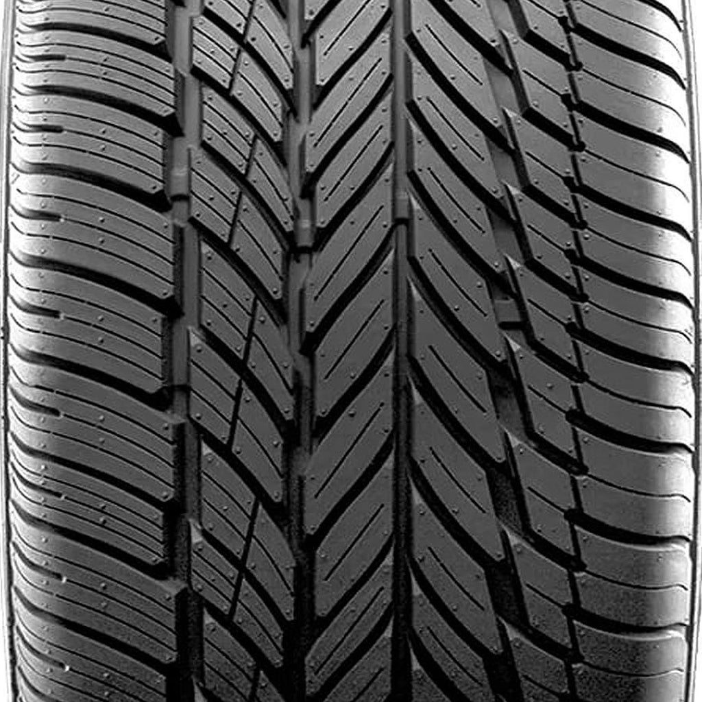 245/40R20 99V XL All Season Passenger Tire U637444