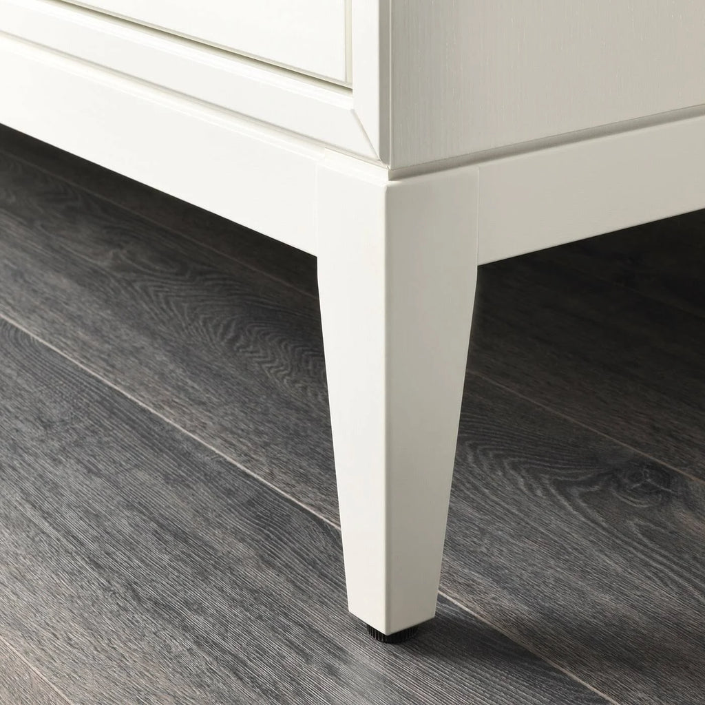 White Cabinet Q654356