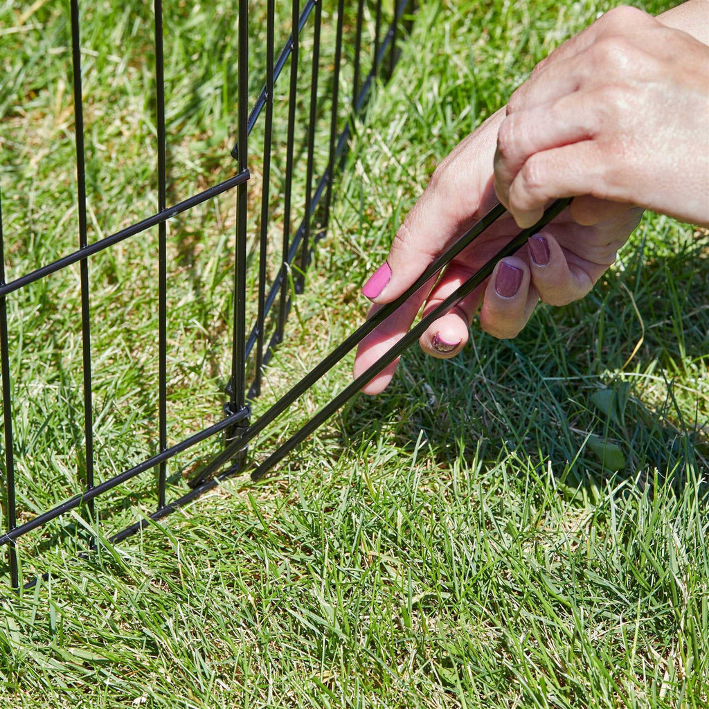 Black Exercise Pen with Door C883