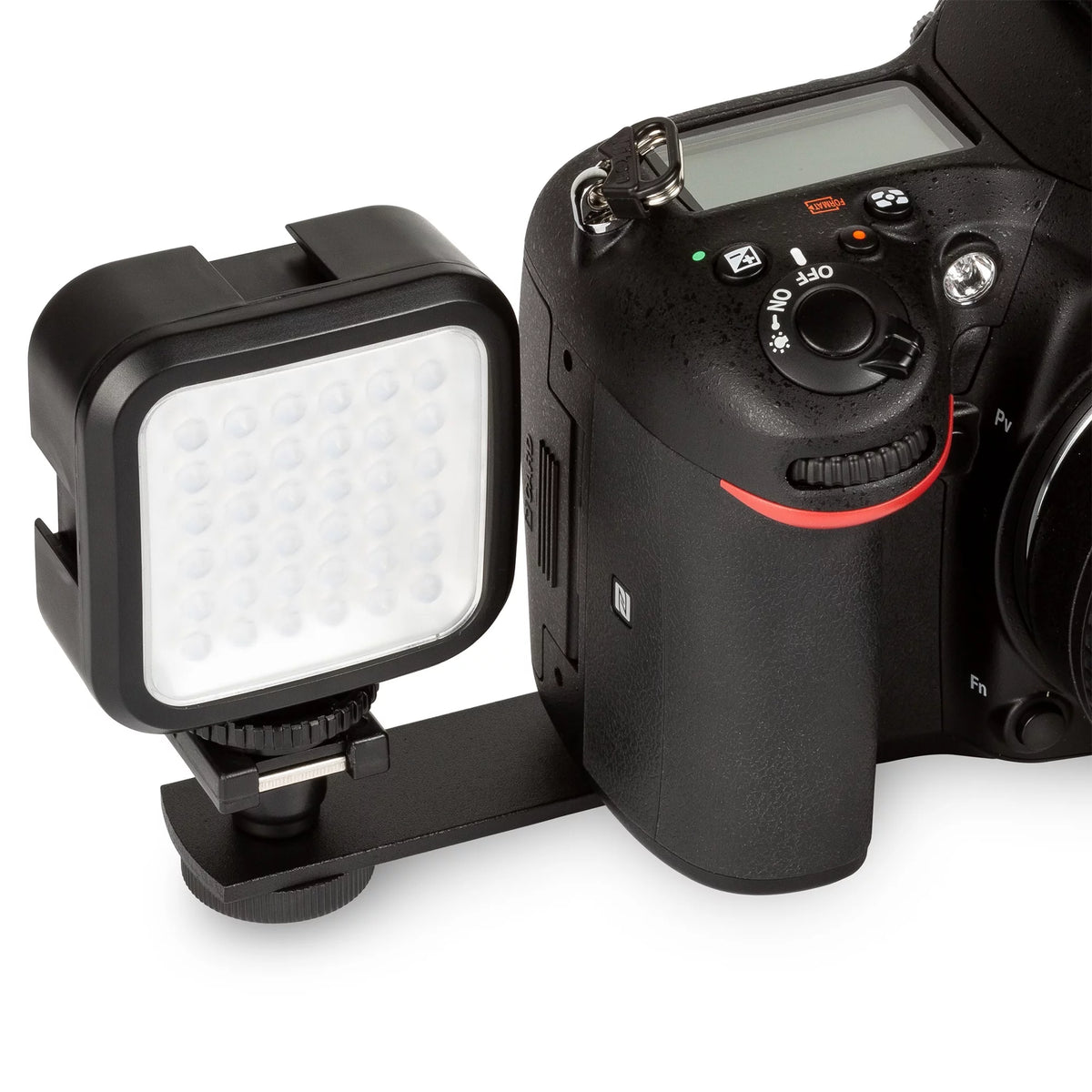 Mirrorless Camera with 18-45mm Lens, 64GB Memory Card, Case D627