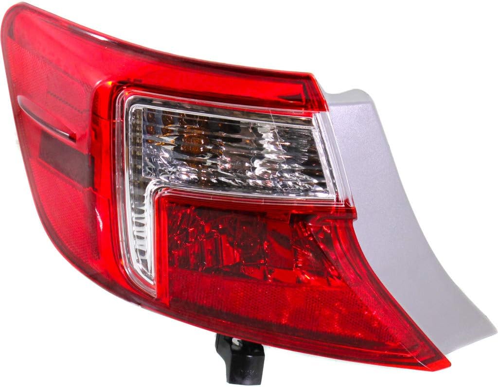 2012-2014 Toyota Camry Rear Tail Light Passenger Side T224681