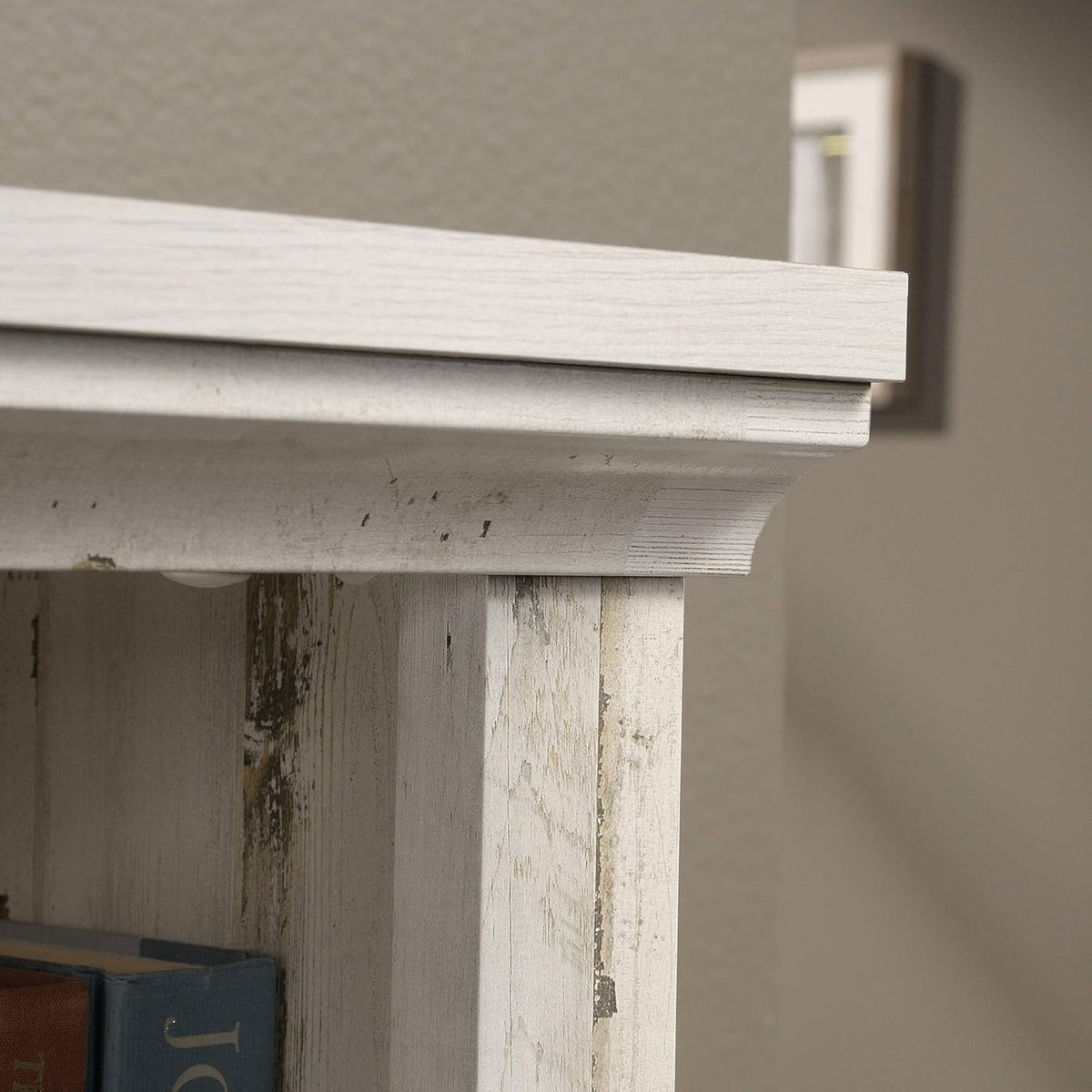 White Bookcase Y974
