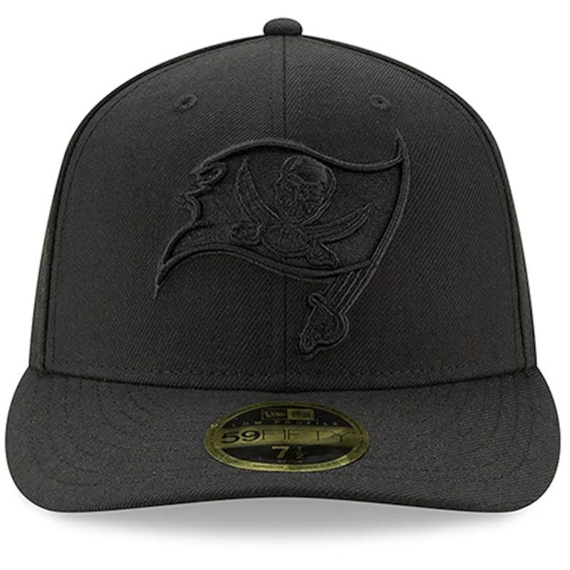 Black Fitted Hat Z113055
