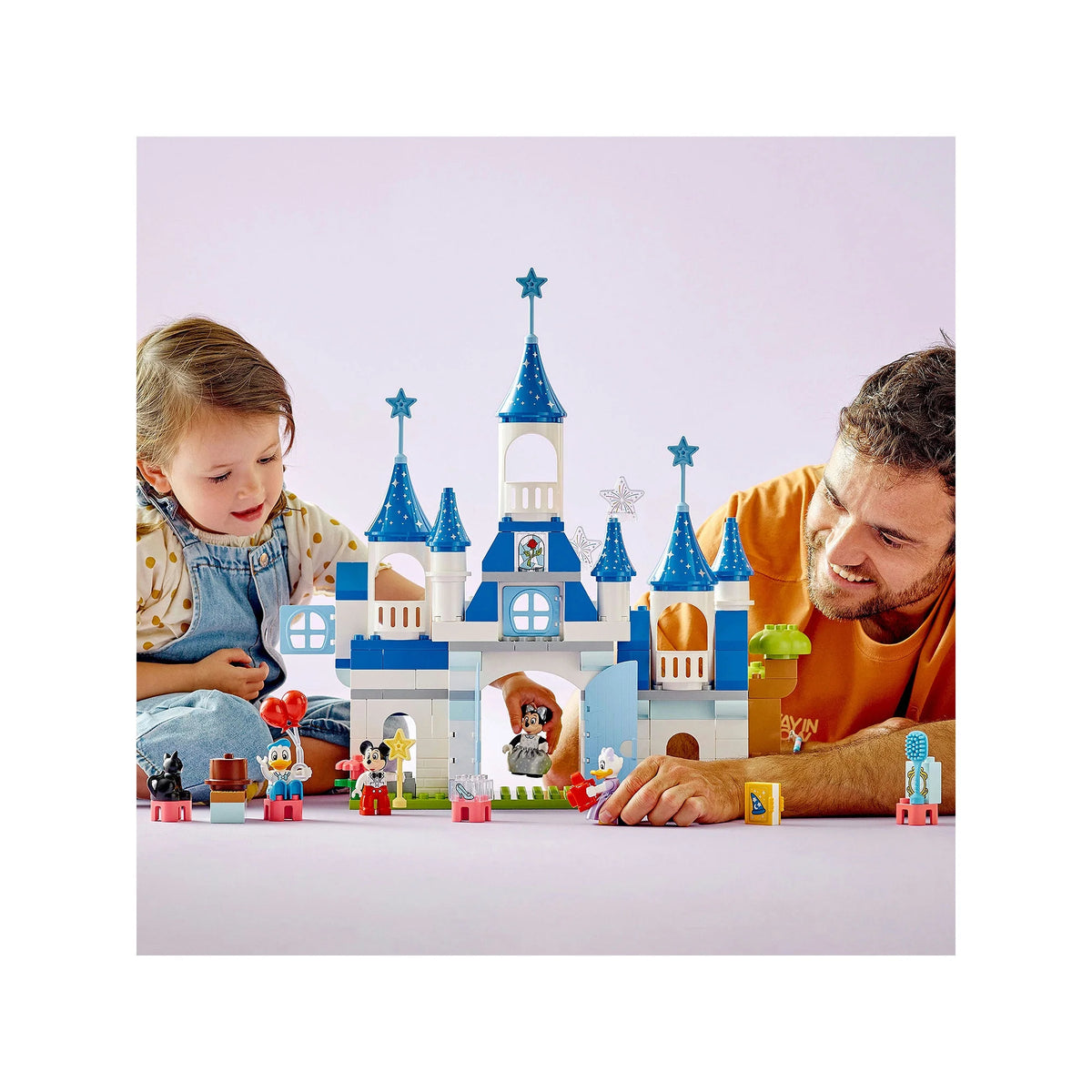 3in1 Magic Castle with 5 Figure G8523