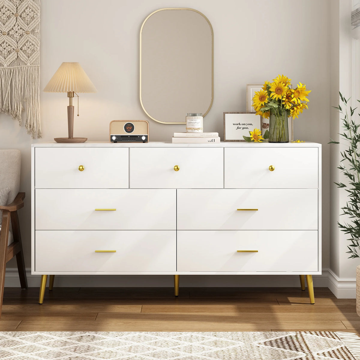 White 7 Drawer Wood Dresser E822