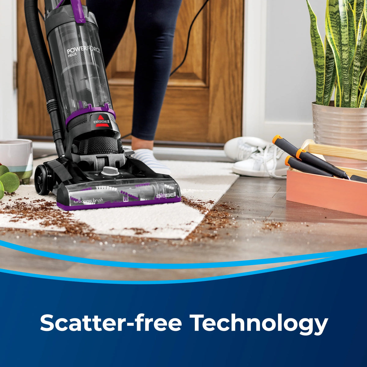 Bagless Upright Vacuum D668765
